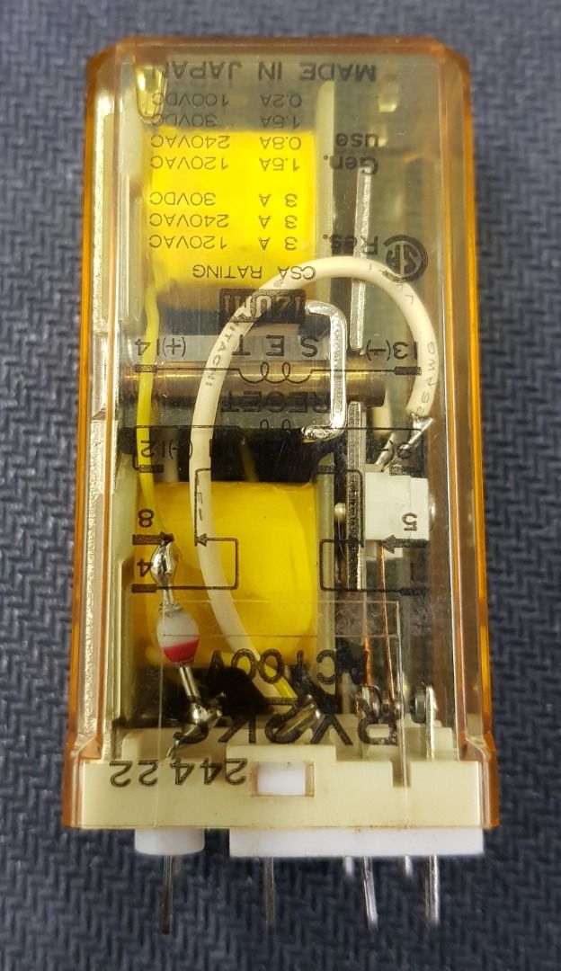 IZUMI DENKI CORP [RK2KS] AC100V POWER RELAY MADE IN JAPAN, Computers ...