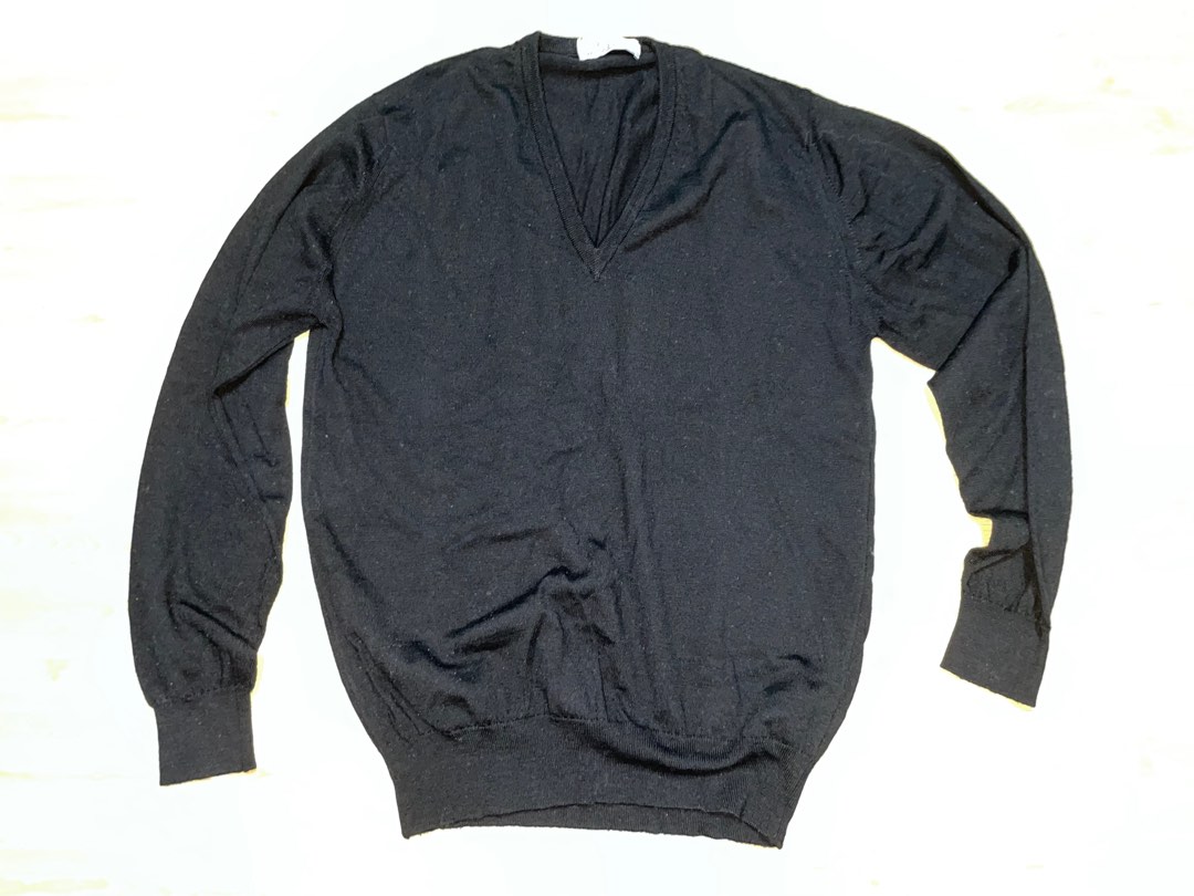 John smedley 冷衫pull over Size M, 男裝, 外套及戶外衣服- Carousell
