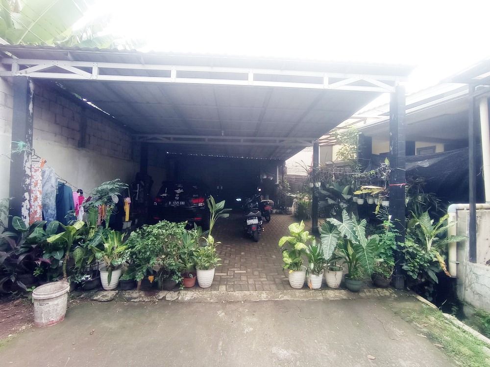 jual_rumah_di_sukatani_depok_d_1686638778_279a37d4_progressive
