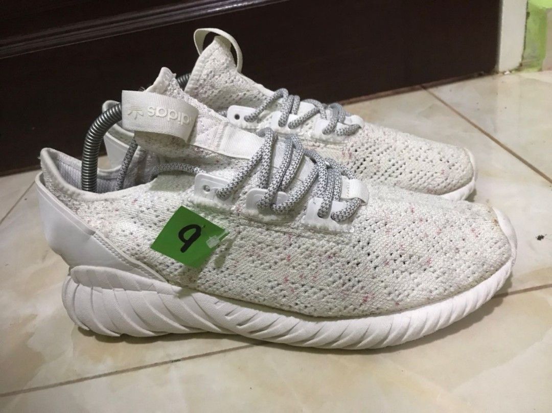 Yeezy boost 350 lazada on sale