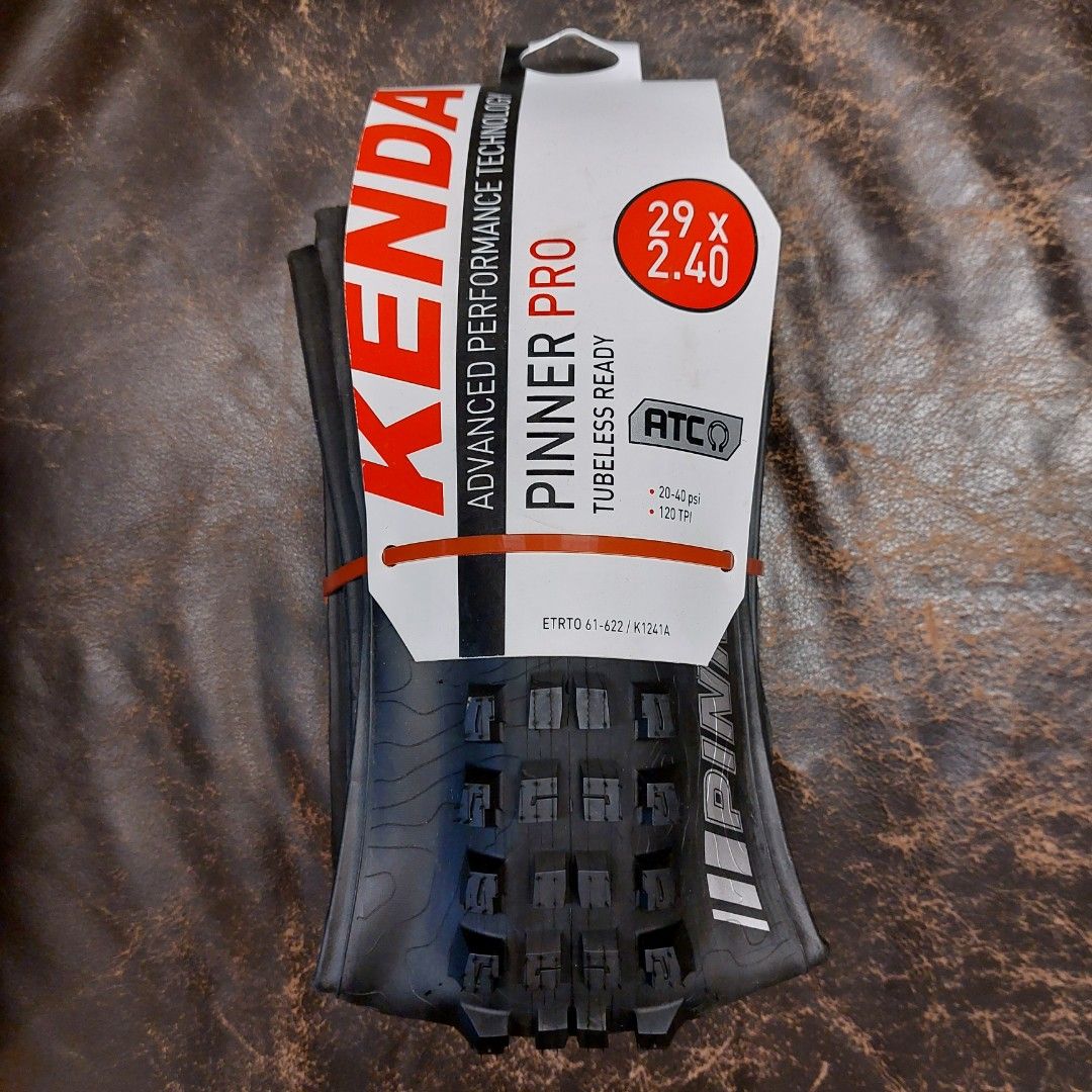 Kenda Pinner Pro 29x2.40 MTB Tire, Sports Equipment, Bicycles & Parts
