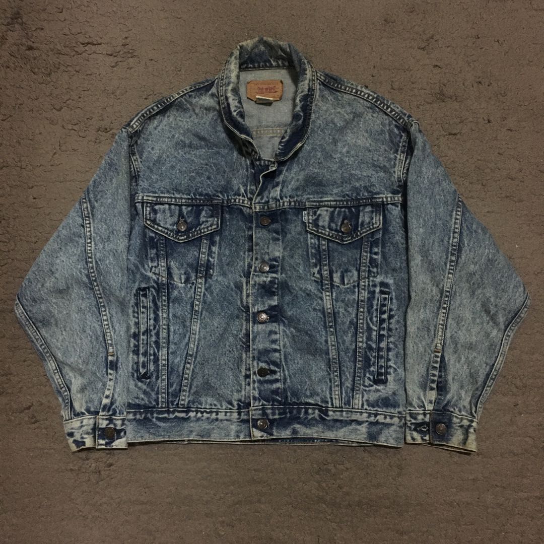 Levis white shop tab jacket