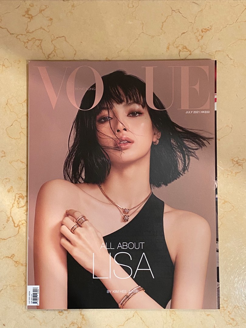 Vogue HongKong Magazine July 2021 - ファッション