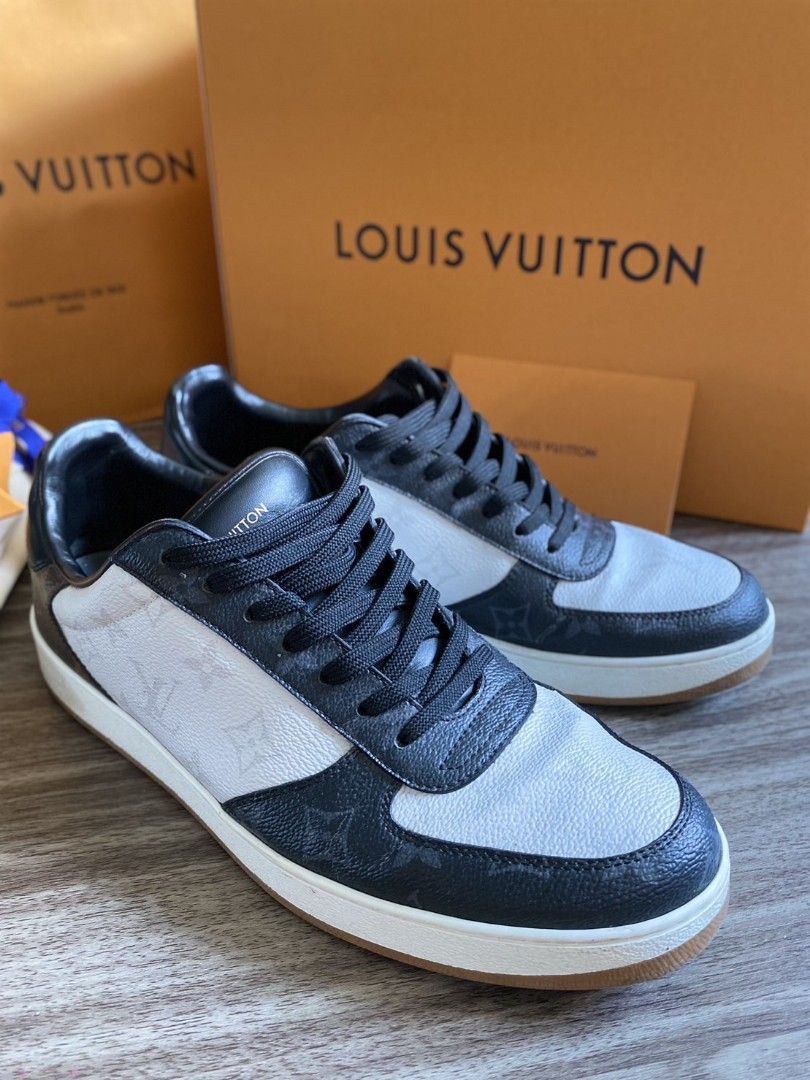 Rivoli leather high trainers Louis Vuitton White size 40.5 EU in
