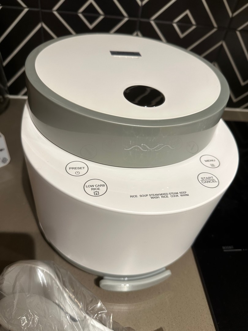 Low carb rice cooker on Carousell