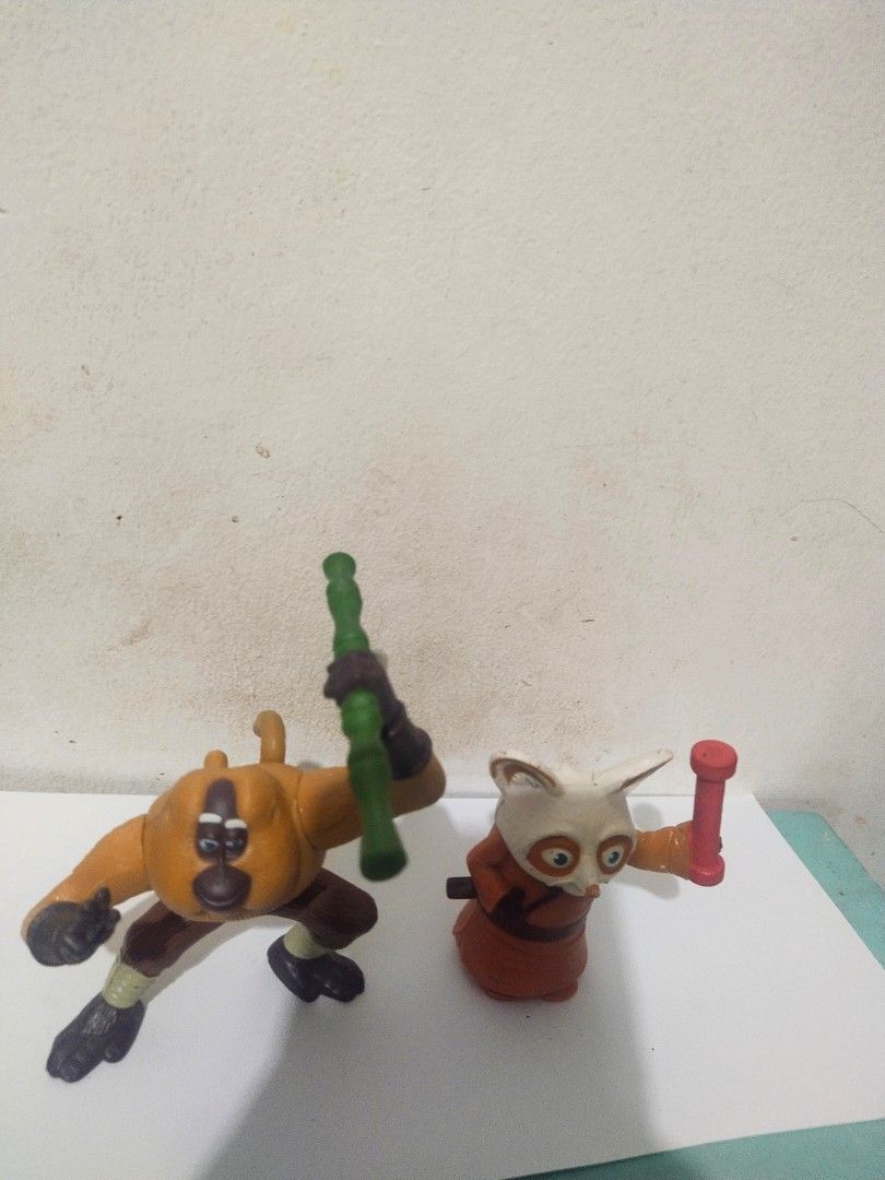 Master Monkey & Master Shifu Loose Toy Figures/McDo toys/yr.2008/Cool Set! (Category: Figurines & Statues) located in Del Monte. Submitted by zurckram777 (Listing ID 1237267624, Image 3). Description: vintage McDo Loose Toy figures. Both from the year 2008. Both from the animated movie "Kung Fu Panda". Master Monkey and Master Shifu. 4.5 & 3.5 inches tall. Getting Hard-to-find in VG cond. Monkey can still spin his stick but Master Shifu has diffi