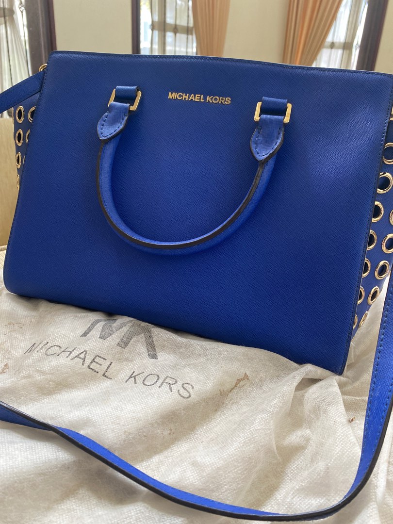 Amazon.com: MICHAEL Michael Kors Women's Mercer Messenger Bag, Electric Blue,  One Size : Clothing, Shoes & Jewelry