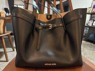 Michael Kors 35S2GU5C5T Emilia Small Pebbled Leather Crossbody Bag in Black