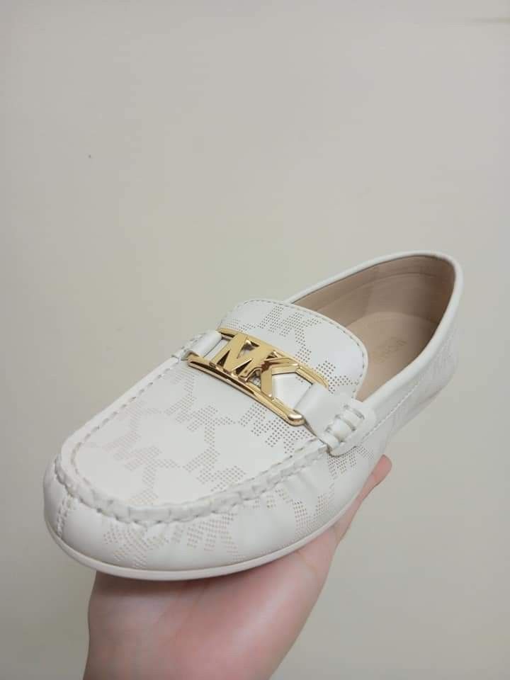 Michael kors loafers best sale mens white