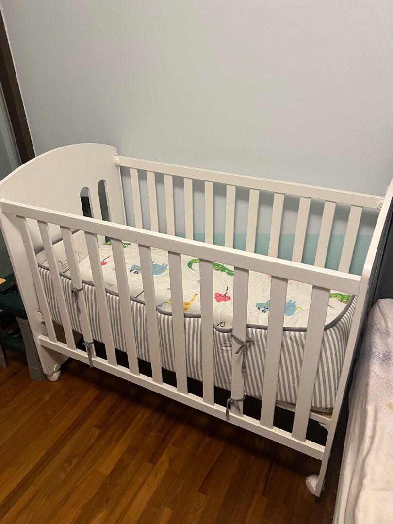 Micuna Sweet Globito Baby Cot, Babies & Kids, Baby Nursery & Kids