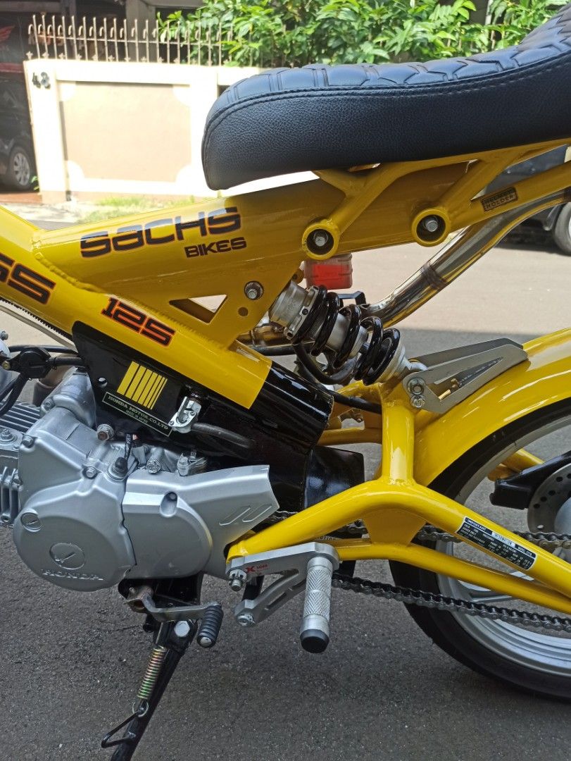 Motor hotsell bmx custom