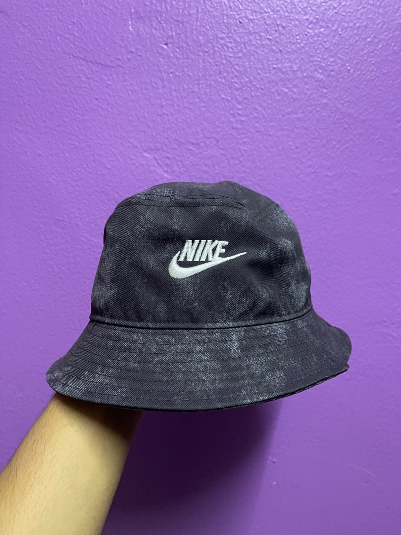 Nike Bucket Hat, Men's Fashion, Watches & Accessories, Cap & Hats on ...