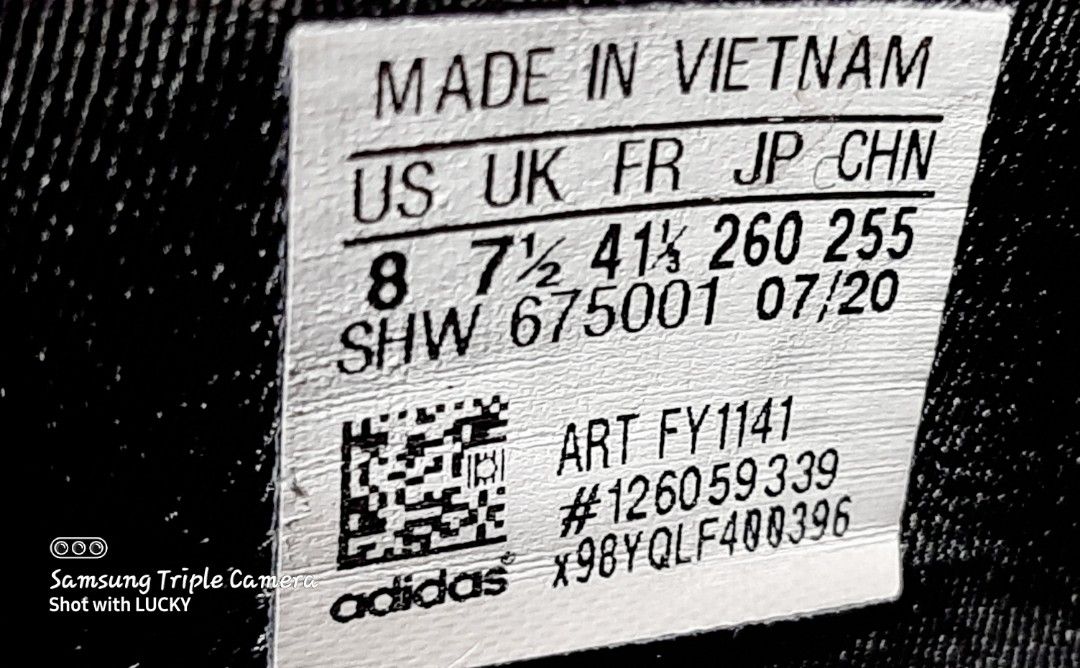 Nmd R1 v2 FY1141 on Carousell