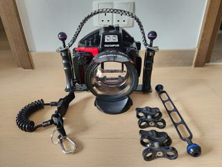 （分類：）位於 。 由 simonyu78 提交（商品編號 1237259266，圖片 1）。簡介： 。