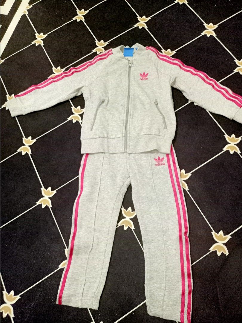 Adidas top and bottom set new arrivals