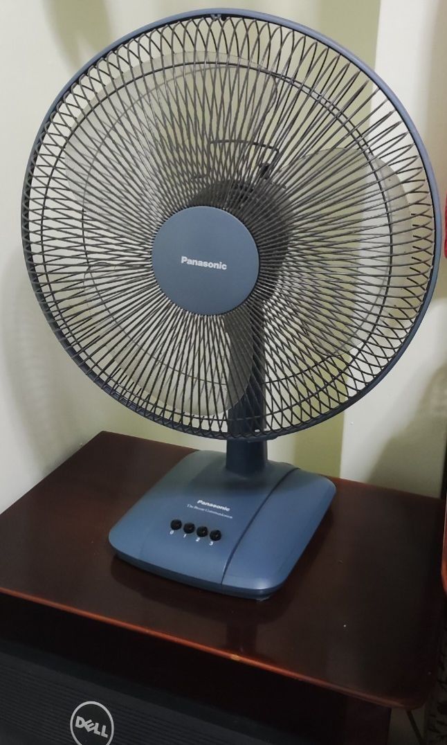 Panasonic Desk Fan F400CS, Furniture & Home Living, Lighting & Fans