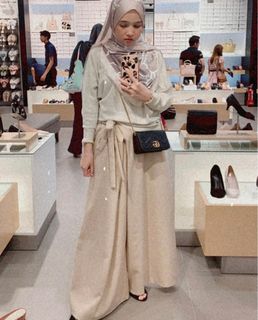 (Category: ) located in . Submitted by wanie72 (Listing ID 1237228884, Image 1). Description: .