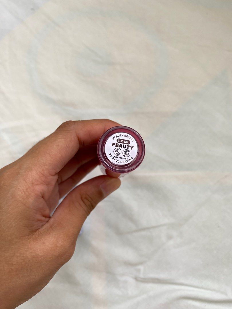Paul Unating Peauty Blush (Category: Makeup) located in Binan City. Submitted by _0000 (Listing ID 1237181910, Image 2). Description: Used once only Great formula.