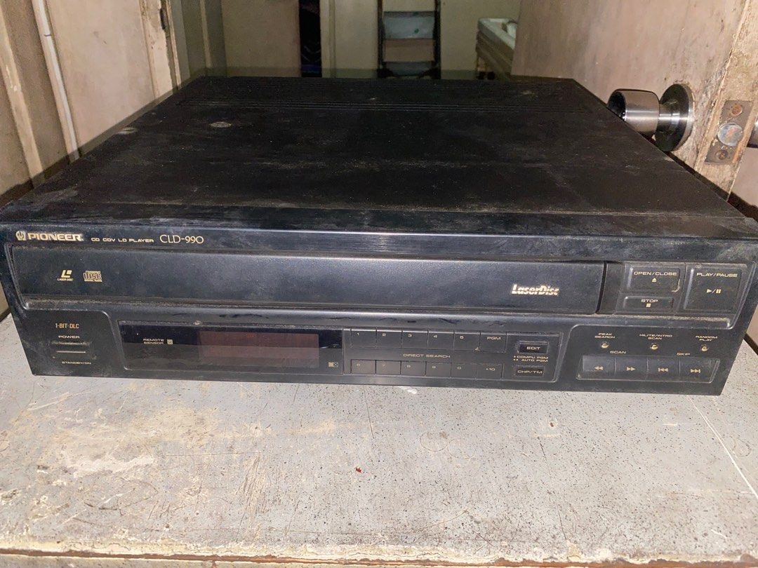 PIONEER LASERDISC PLAYER on Carousell