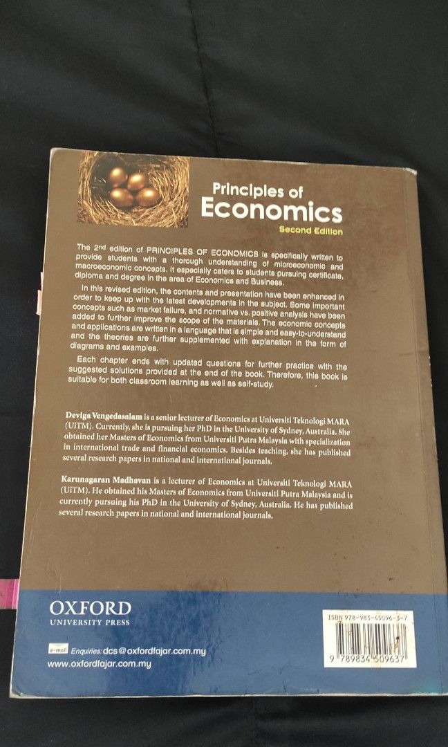 by　Toys,　Deviga　Madhavan　Principles　Hobbies　Textbooks　of　Economics　(Second　Karunagaran　Edition)　and　Vengedasalam　(BB),　Books　Magazines,　on　Carousell