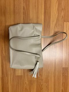 (Category: ) located in . Submitted by reloveitem (Listing ID 1237301787, Image 1). Description: .