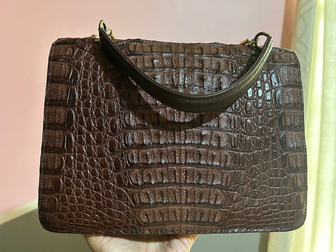 Bags made best sale of crocodile skin