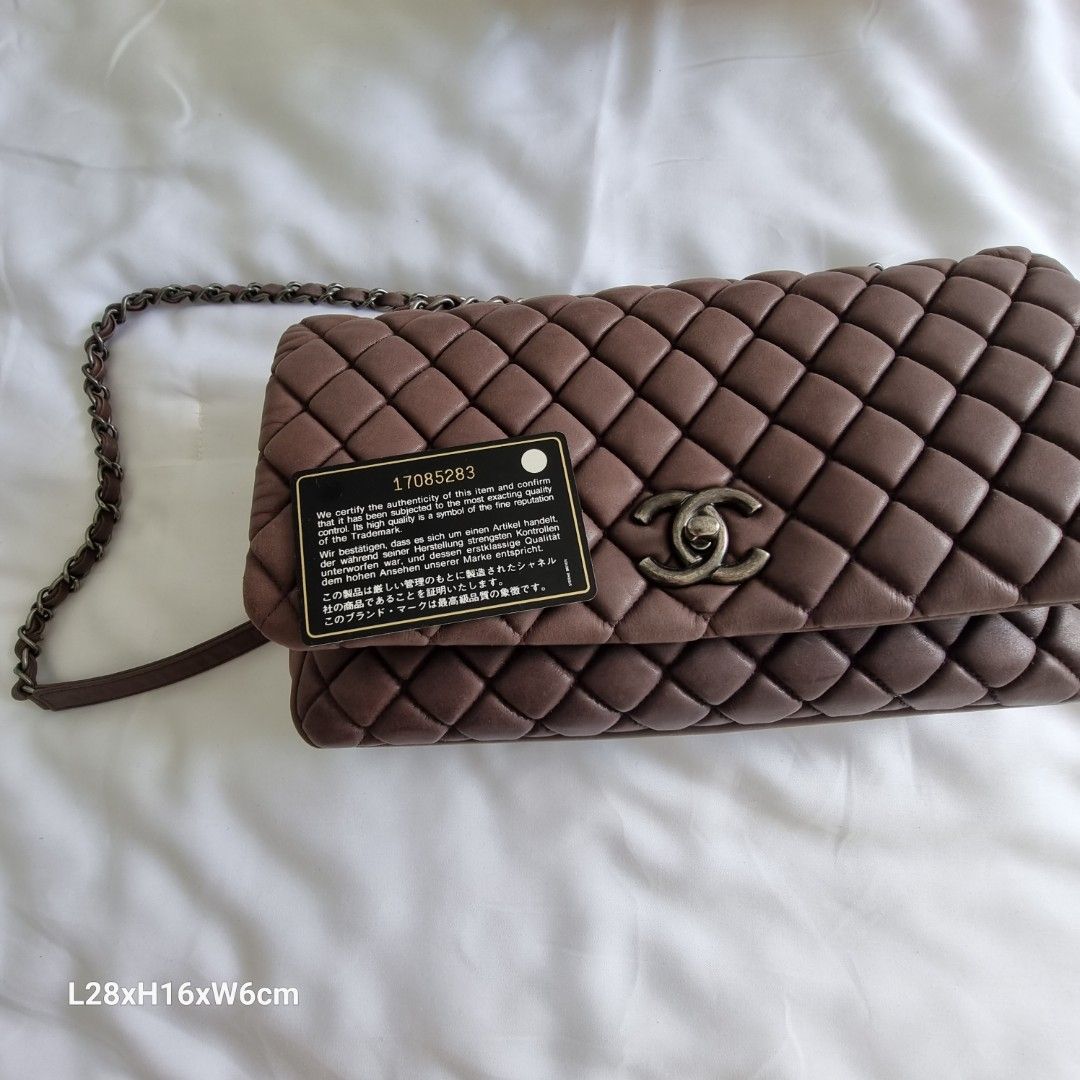 Relocating Sale ~Chanel Bag, Luxury, Bags & Wallets on Carousell