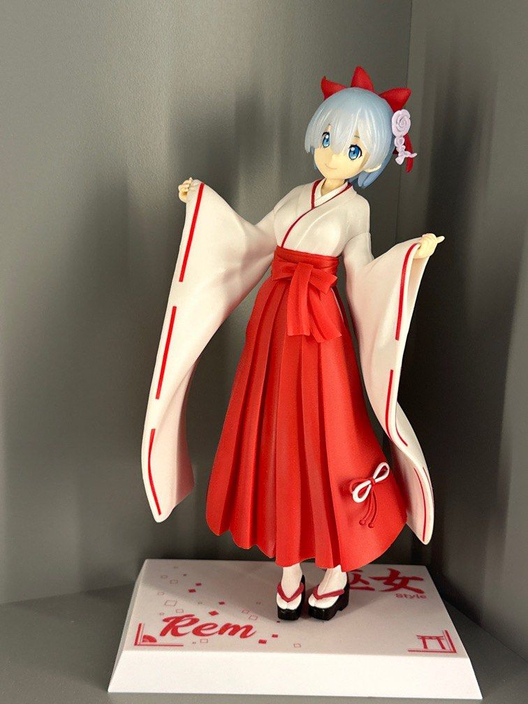 Rezero rem and ram sega figure, Hobbies & Toys, Memorabilia