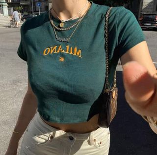 (Category: ) located in . Submitted by quertyy (Listing ID 1237330148, Image 1). Description: .