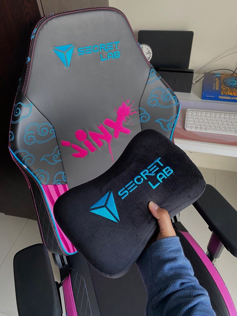 SecretLab Jinx Edition, Furniture & Home Living, Furniture, Chairs on