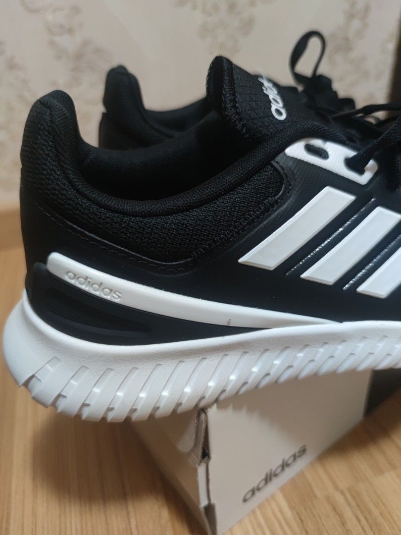 Sepatu Adidas Ventrusrun Black 44