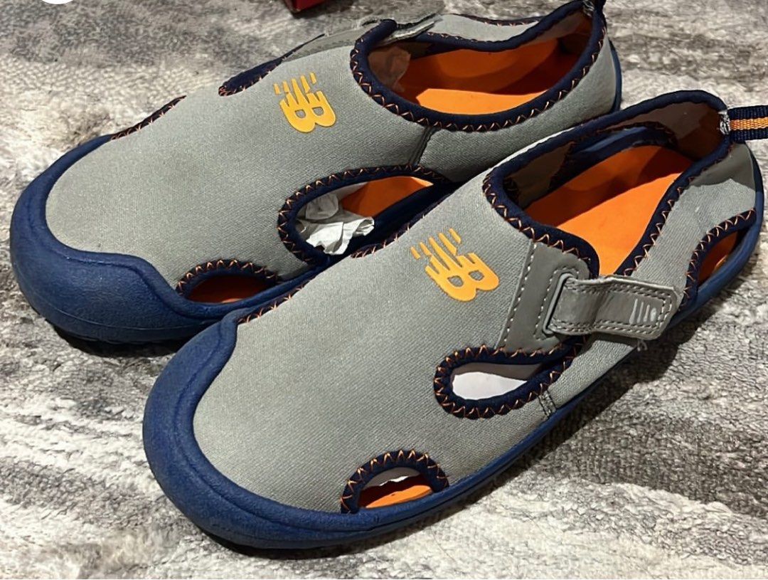 Sepatu anak New Balance Kids Cruiser Sandal, Fesyen Pria, Sepatu , Lainnya  di Carousell
