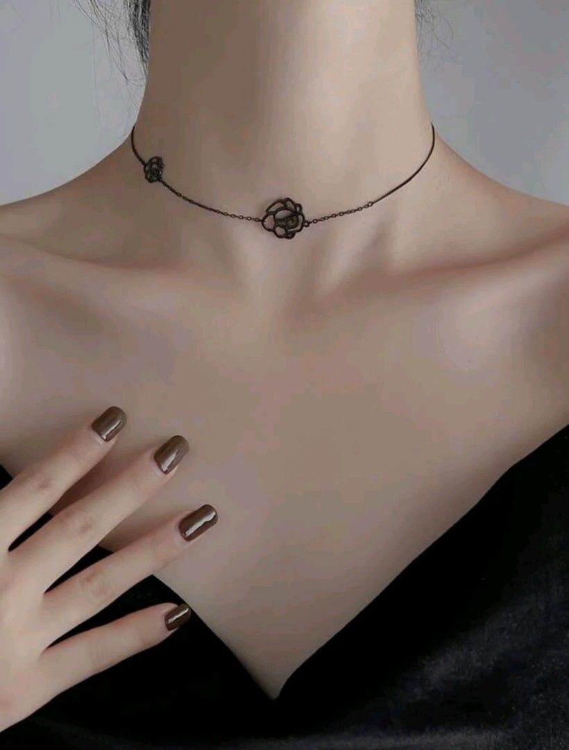 Choker rose clearance