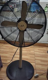 (Category: ) located in . Submitted by beezybrane (Listing ID 1237341423, Image 1). Description: .