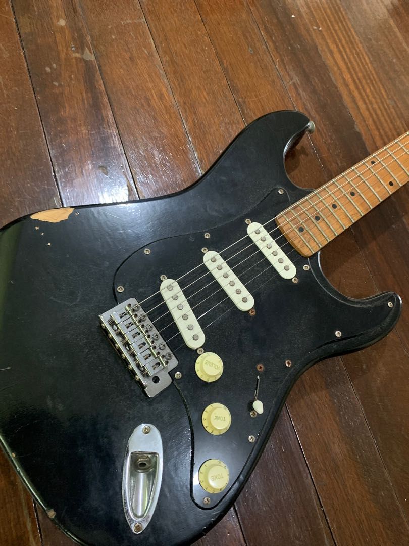 SALE! Stewart Stratocaster Custom Edition (Category: Musical Instruments) located in Quezon City. Submitted by hellogoodbri (Listing ID 1237172152, Image 3). Description: Stewart Stratocaster Custom - David Gilmour replica stratocaster Japanese guitar - Relic’d to make it look like David Gillour’s black strat - I am not sure of the production year, but I think this was made in the 80’s. - Working and functioning properly but needs a proper setup 