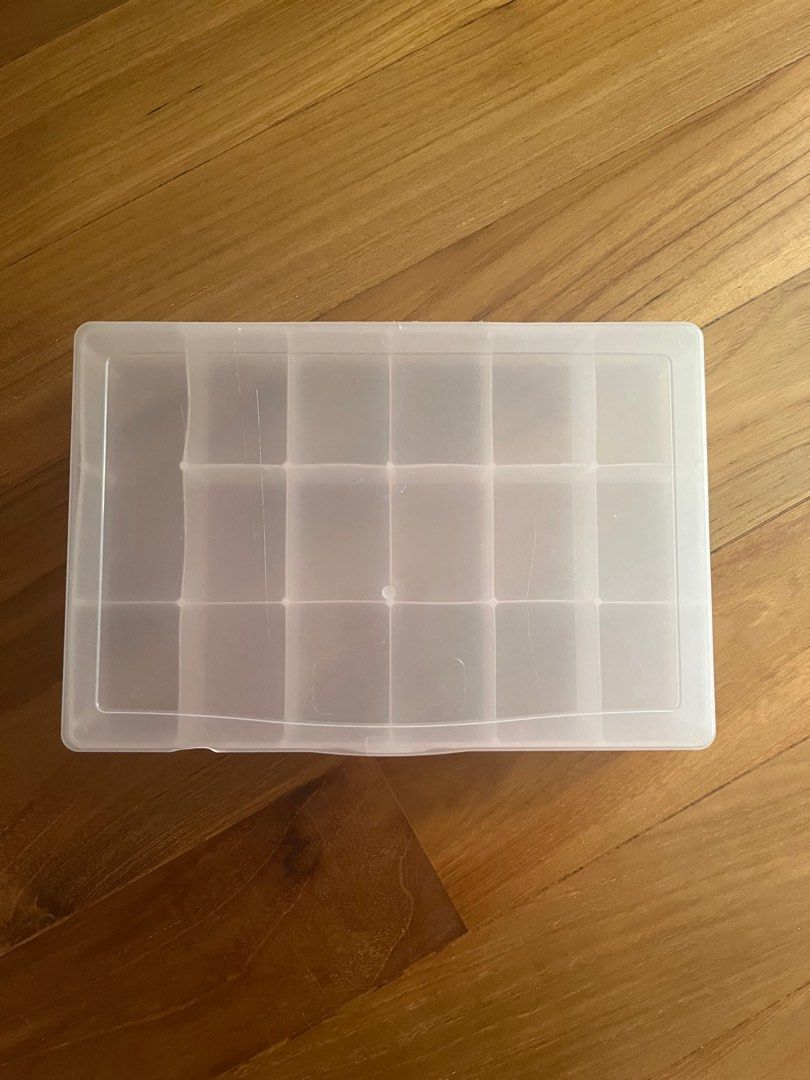 Storage box (Category: Storage Boxes & Baskets) located in Singapore. Submitted by pipapal (Listing ID 1237221672, Image 3). Description: Good for organising small items like beads, jewellery, medicine (??) etc Dusty with some small scratches. The pink one has a small chip in the front (pic 4) Each one is about 27cm x 18cm x 4.5cm Buy one for $2, all 3 for $5 .