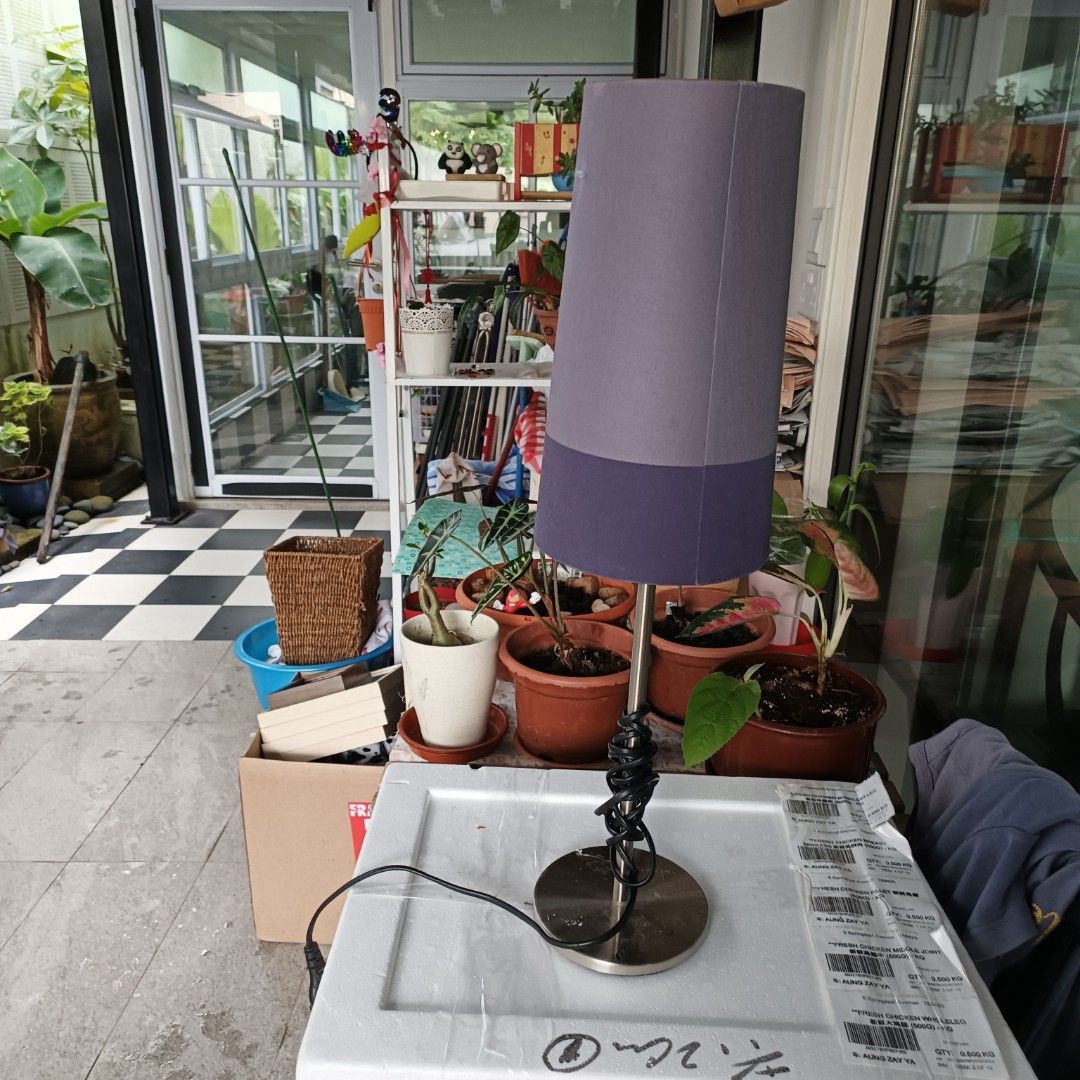 Table Lamp (Category: Lighting) located in Singapore. Submitted by simkooichuan-04549 (Listing ID 1237172703, Image 1). Description: Working lamp for living area..