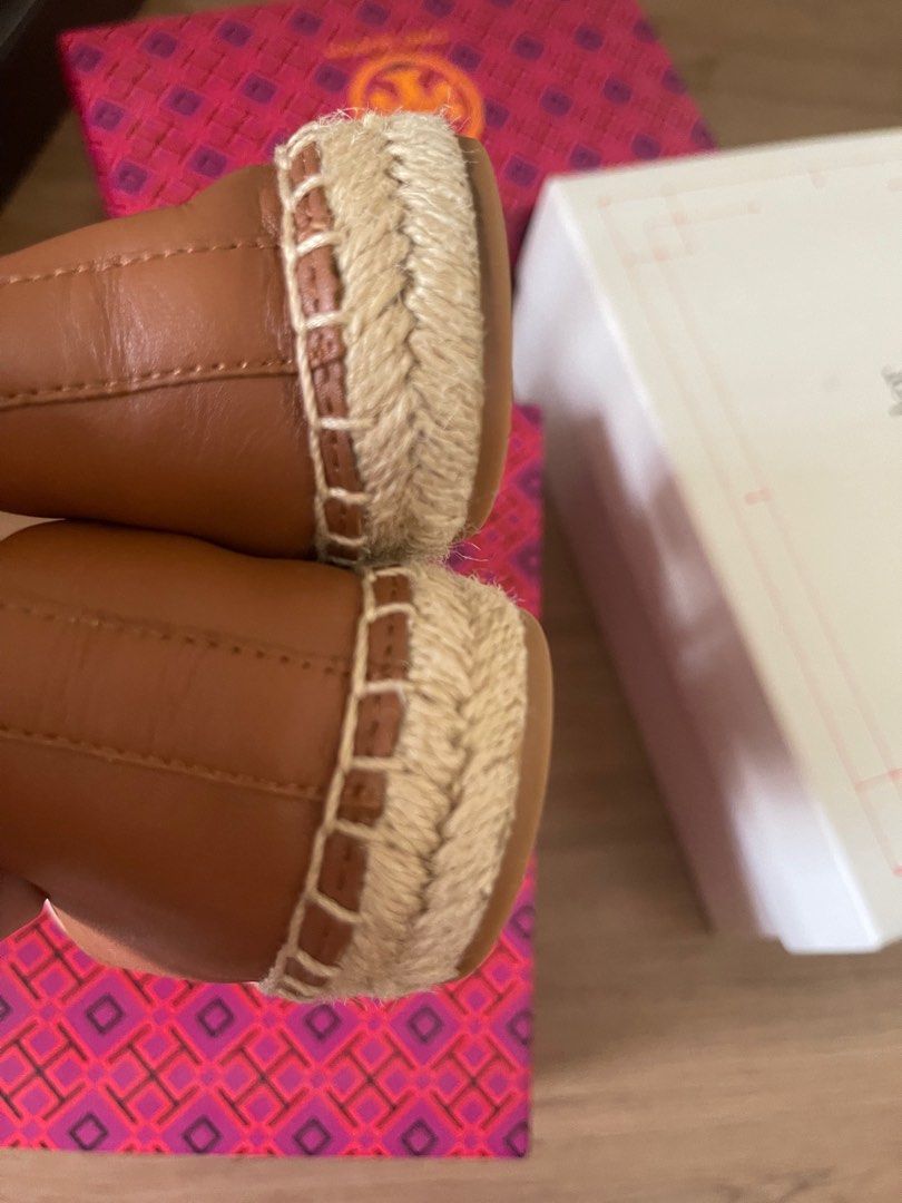 Tory Burch Espadrilles Women s Fashion Footwear Flats Sandals