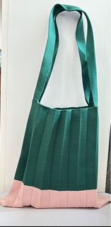 （分類：）位於 。 由 duckyeeuk 提交（商品編號 1237203429，圖片 1）。簡介： 。