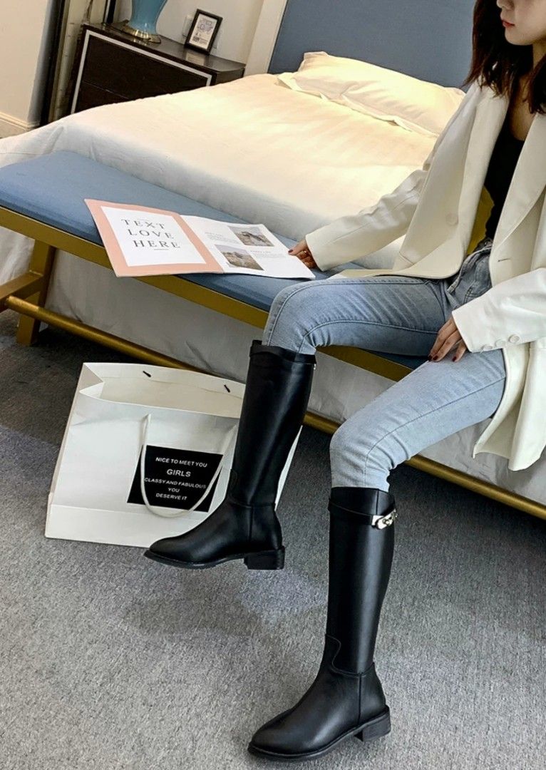 Twenty Eight High Boots (Category: Boots) located in Makati City. Submitted by simpleconfidence (Listing ID 1237232409, Image 2). Description: RFS : did not fit.