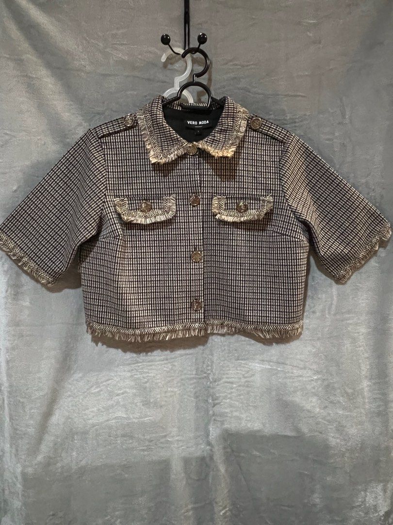 Vero Moda Tweed Co-ords (Top and Skirt Set) (Category: Sets & Coordinates) located in Cebu City. Submitted by tala10 (Listing ID 1237183989, Image 2). Description: 🌸 SUMMER SALE, further reduced to 4k from 4.5k 🌸 This is a new and unused top and skirt set from Vero Moda with gold button details. The color and pattern are very neutral and classic without being boring. The set looks very classy and will surely be a great ootd. This is a size L bu