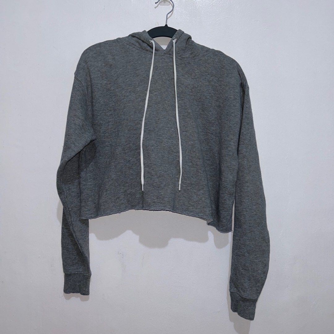 WILD FABLE Gray Crop Jacket Hoodie, Women's Fashion, Coats, Jackets and  Outerwear on Carousell