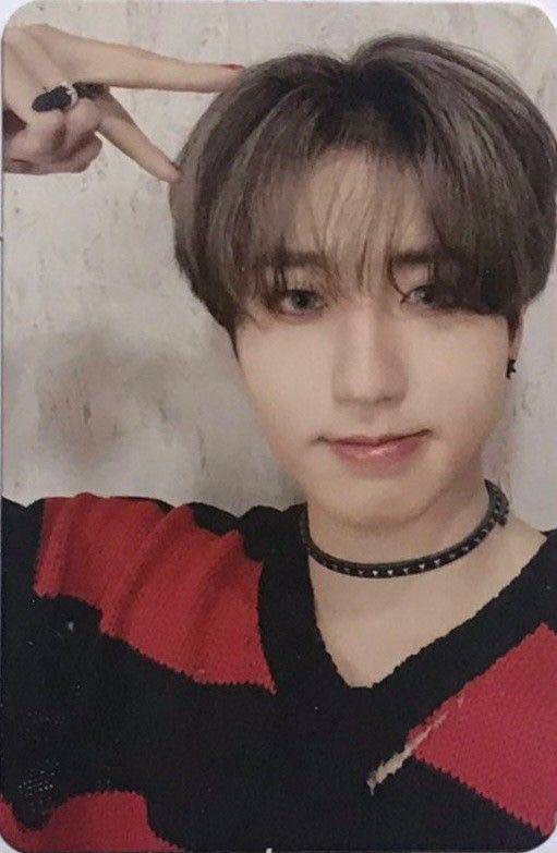 Wts stray kids Han Maxident withfans yzy, Hobbies & Toys 