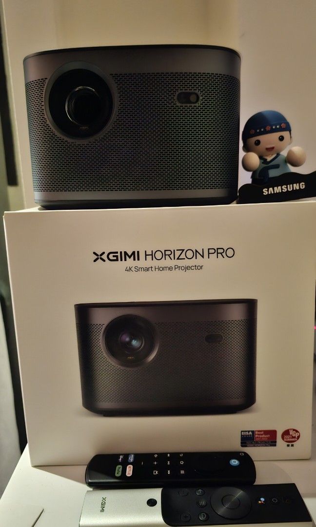 XGIMI Horizon 4K projector (1 year old) and Amazon Firestick Max 4K, TV