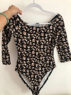 (Category: ) located in . Submitted by bookwear (Listing ID 1237264896, Image 1). Description: .