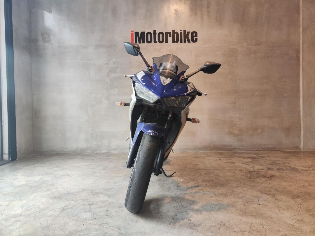 Yamaha YZF-R25 V1 (2015) - Great condition!!!, Motorbikes on Carousell