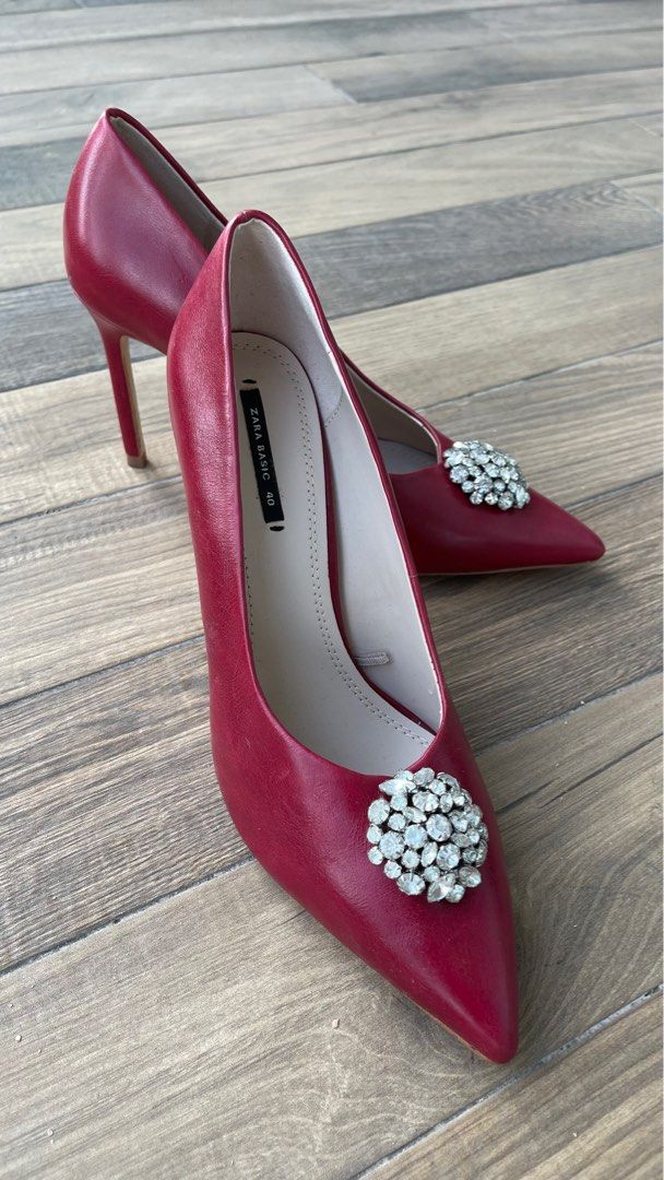 Red sparkly sale high heel shoes