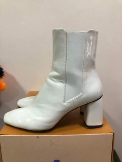 Zara white boots