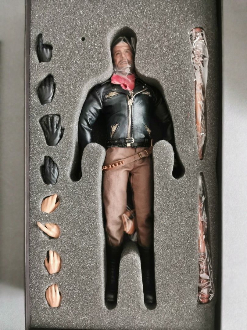 Negan hot toys store