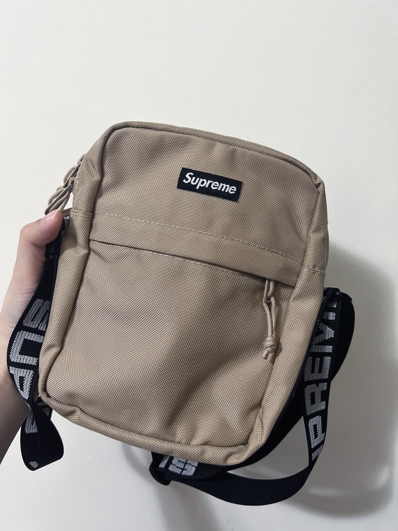 2018 SS Supreme shoulder Bag 44代44TH 側背包卡其色, 她的時尚, 包包
